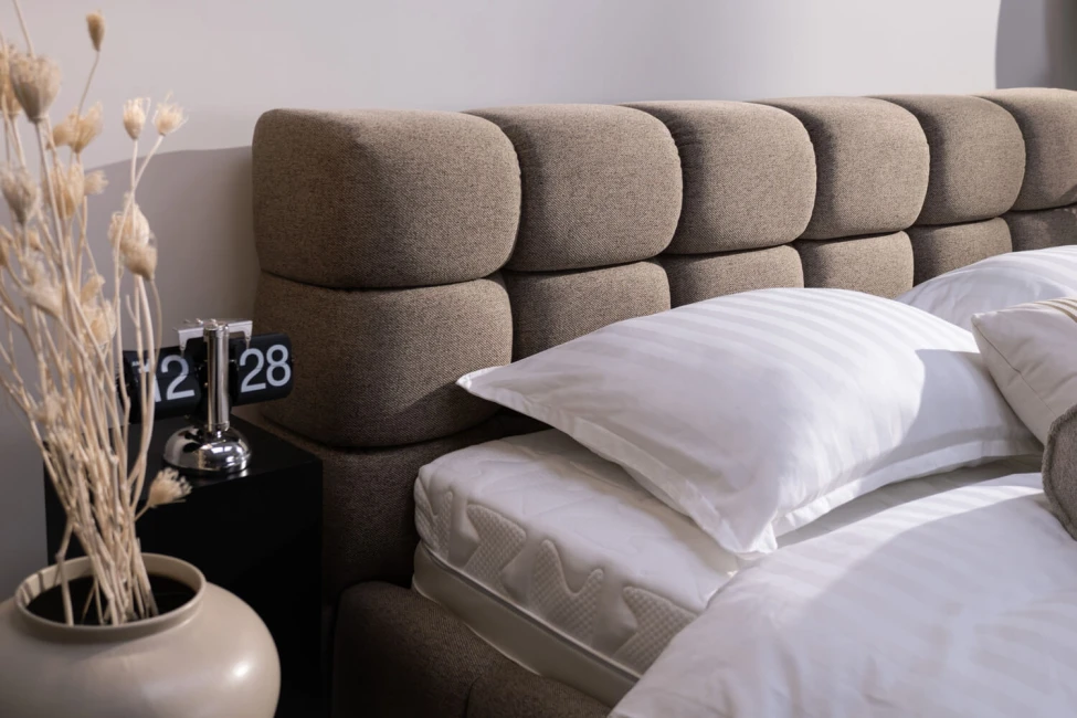 Bett Colette